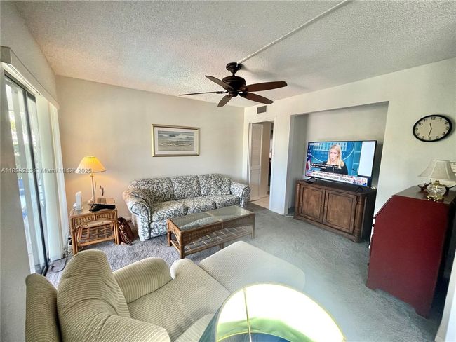 APT-311D - 2309 S Cypress Bend Dr, Condo with 3 bedrooms, 2 bathrooms and null parking in Pompano Beach FL | Image 17