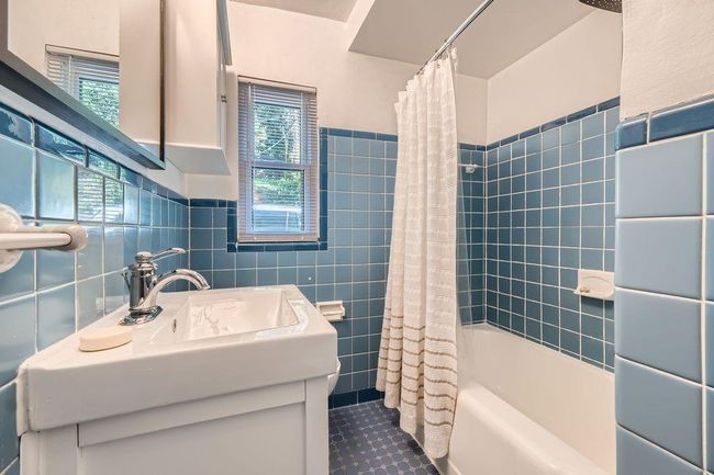 APT-2 - 101 Ardmore Pl Nw, Condo with 2 bedrooms, 1 bathrooms and 2 parking in Atlanta GA | Image 10
