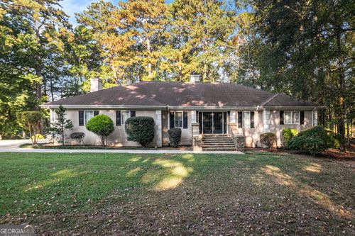 2185 Castle Lake Dr, Tyrone, GA, 30290-2216 | Card Image