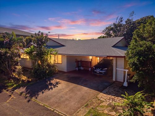 b-35 Hui Rd F, Lahaina, HI, 96761-8830 | Card Image