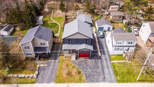 31 St. Michaels Ave, Halifax, NS, B3P1M6 | Card Image