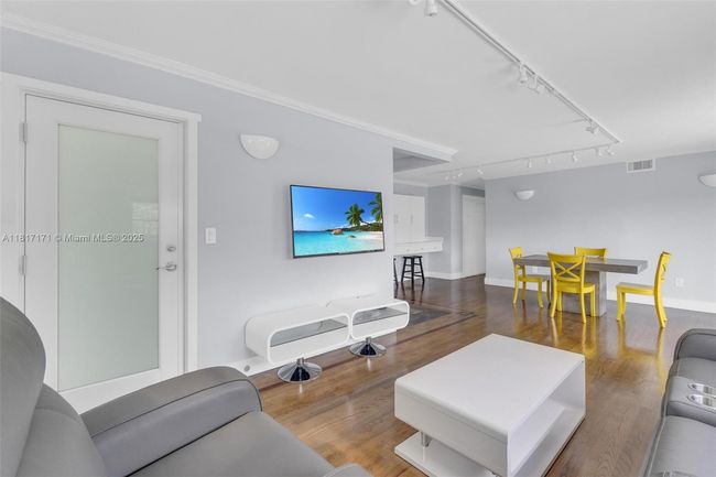 APT-208 - 1100 11 Th St, Condo with 1 bedrooms, 1 bathrooms and null parking in Miami Beach FL | Image 5