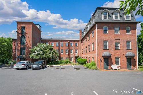 22-1 Russell St, Middletown, CT, 06457-4455 | Card Image