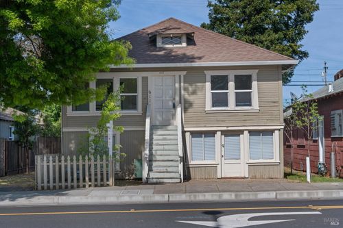 611 Petaluma Boulevard S, Petaluma, CA, 94952 | Card Image