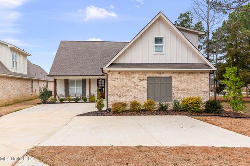 99 Harbor View Dr, Madison, MS, 39110-4729 | Card Image