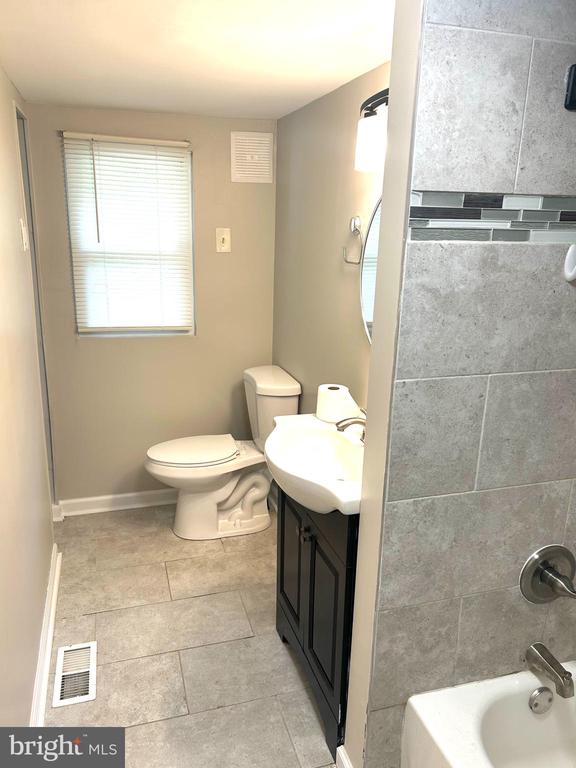Residential Lease in CLEMENTON 5