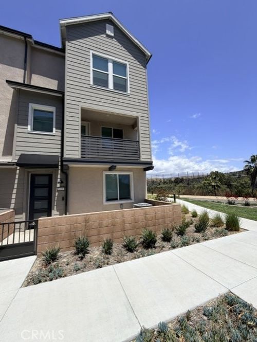 32083 Paseo Vibrantre, San Juan Capistrano, CA, 92675-2766 | Card Image