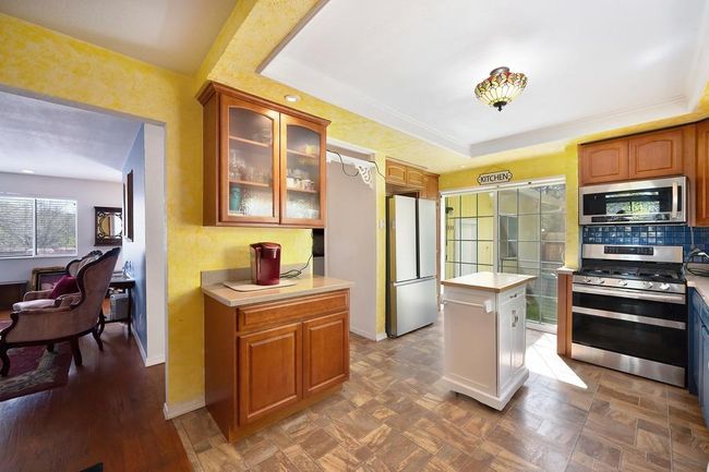 6930 Loggers Hollow Rd, House other with 3 bedrooms, 3 bathrooms and null parking in Somerset CA | Image 9