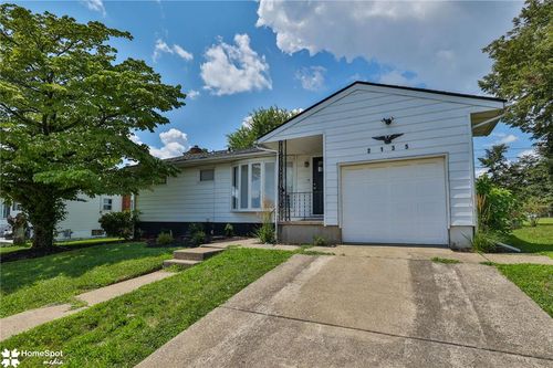 2135 Allwood Drive, Bethlehem City, PA, 18018 | Card Image