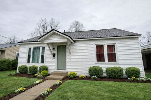 311 E 12th St, Metropolis, IL, 62960-1736 | Card Image