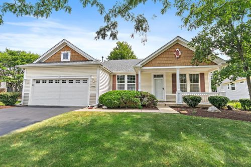 12754 Cold Springs Dr, Huntley, IL, 60142-7431 | Card Image