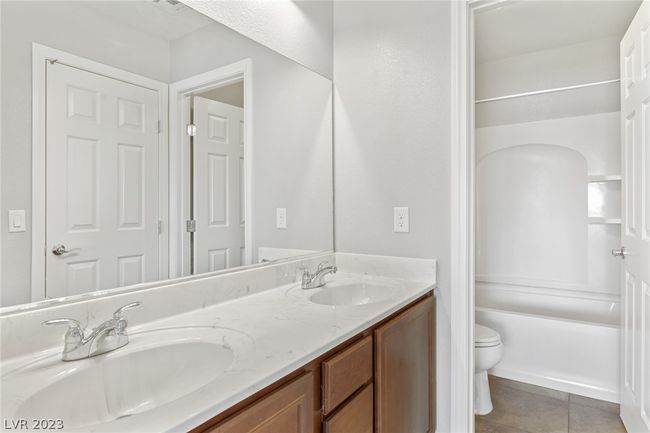 2085 Canvas Edge Dr, House other with 4 bedrooms, 3 bathrooms and null parking in Henderson NV | Image 28