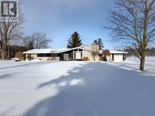 867 Windham Road 3, Vanessa, ON, N0E | Card Image