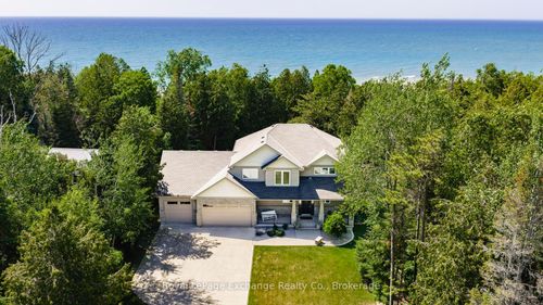 14 Kuehner St, Tiverton, ON, N0G2T0 | Card Image