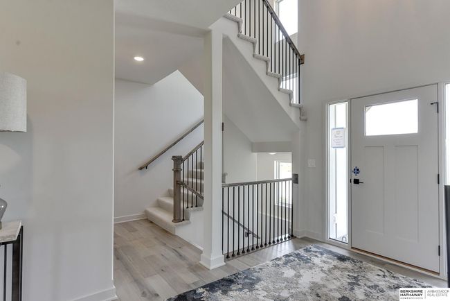 5513 N 191 St St, House other with 4 bedrooms, 3 bathrooms and 3 parking in Elkhorn NE | Image 4