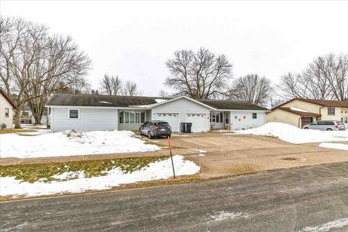 1816-1814 Emerald St, Marshfield, WI, 54449-2423 | Card Image