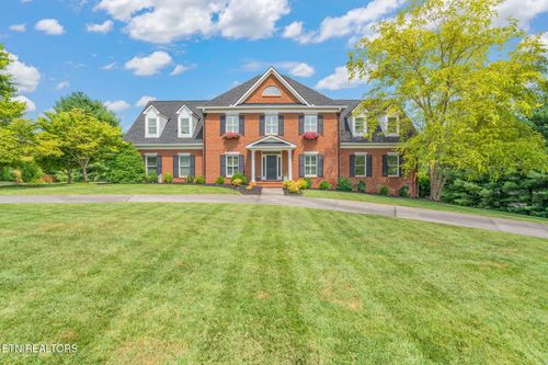 2209 Henge Point Ln, Knoxville, TN, 37922-6196 | Card Image