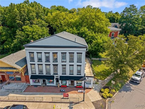 100 Brooklea Dr, Fayetteville, NY, 13066-1304 | Card Image