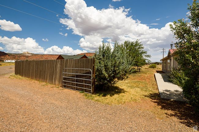 View of yard | Image 41