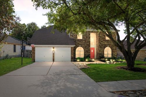 7517 Vol Walker Dr, Austin, TX, 78749-2167 | Card Image