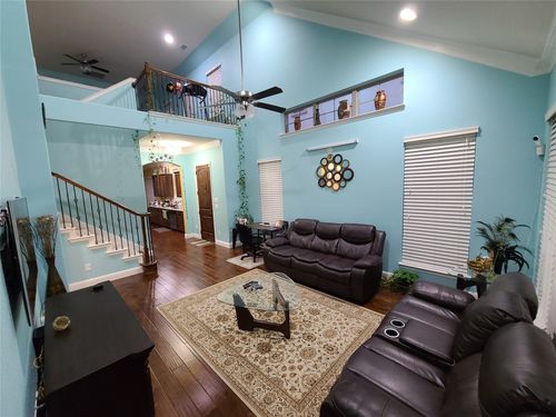 1122 Emerson Park Ln, Irving, TX, 75063-5431 | Card Image