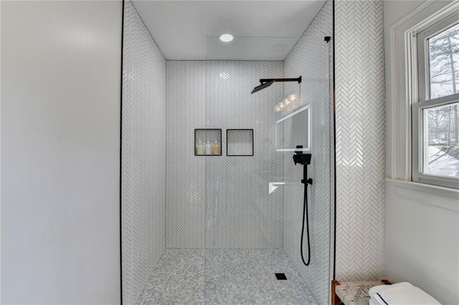3937 Skyline Dr, House other with 4 bedrooms, 5 bathrooms and null parking in Gainesville GA | Image 37