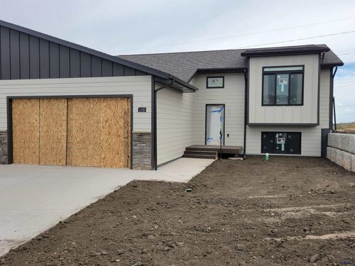 1125 Pinnacle Ct, Rapid City, SD, 57701-4158 | Card Image