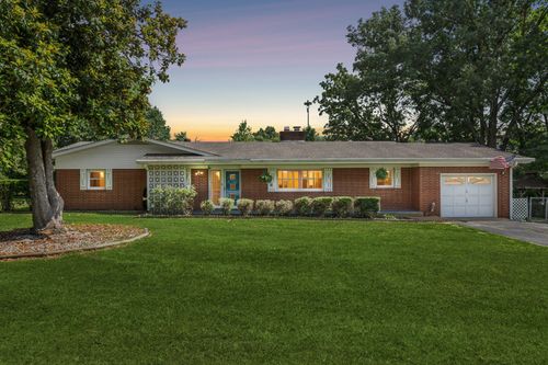 414 Ashe Ave, New Johnsonville, TN, 37134-9616 | Card Image