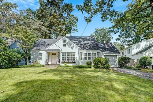 2064 Edinburgh Ter Ne, Atlanta, GA, 30307-1116 | Card Image