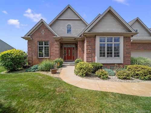 15060 Lindbergh Ct, Linden, MI, 48451-9054 | Card Image