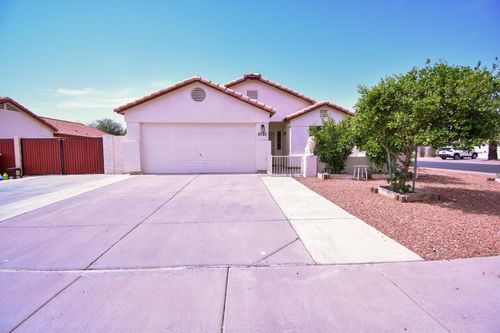 6780 N 74th Dr, Glendale, AZ, 85303-3032 | Card Image