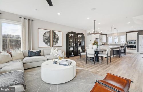 22416 Sculpin Brook Rd, BOYDS, MD, 20841-0108 | Card Image