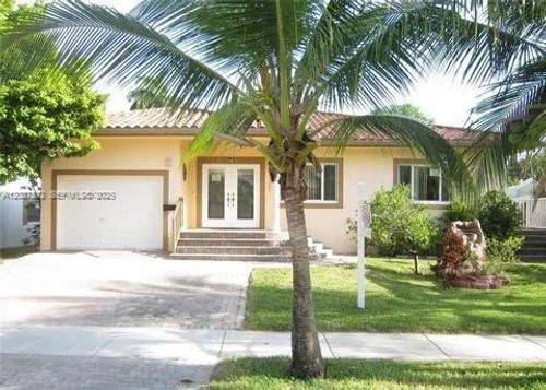 1101 Ne 2nd St, Hallandale Beach, FL, 33009-8515 | Card Image