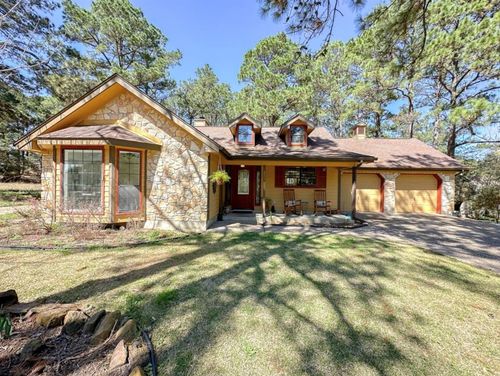 251 Pine View Loop, Bastrop, TX, 78602-9508 | Card Image