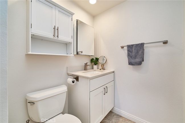 16011 Sugarpine Ln, Townhouse with 4 bedrooms, 3 bathrooms and 2 parking in Cerritos CA | Image 11