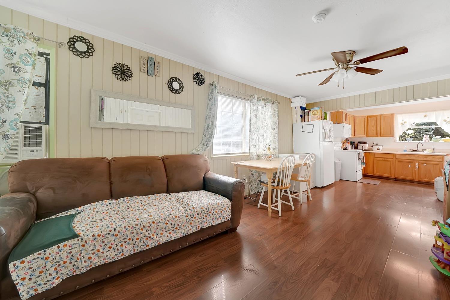 Residential in West Point 4