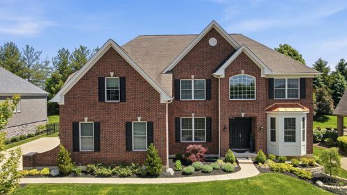 5604 Oak View Dr, Hamilton Twp, OH, 45039-7764 | Card Image