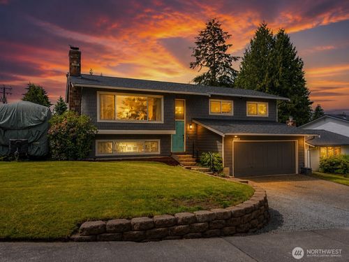 2103 SW Sw 306th Pl, Federal Way, WA, 98023-2336 | Card Image