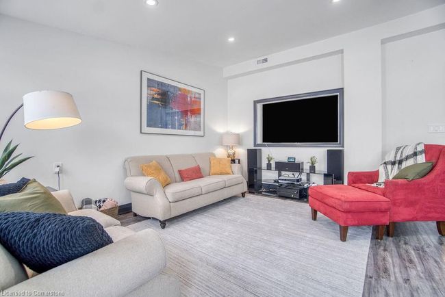 82 Shea Cres, House other with 6 bedrooms, 2 bathrooms and 8 parking in Kitchener ON | Image 36
