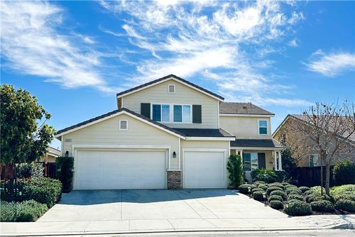30097 Pine Needle Rd, Menifee, CA, 92585-3215 | Card Image