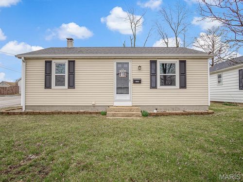 100 Lemen St, Waterloo, IL, 62298-1345 | Card Image