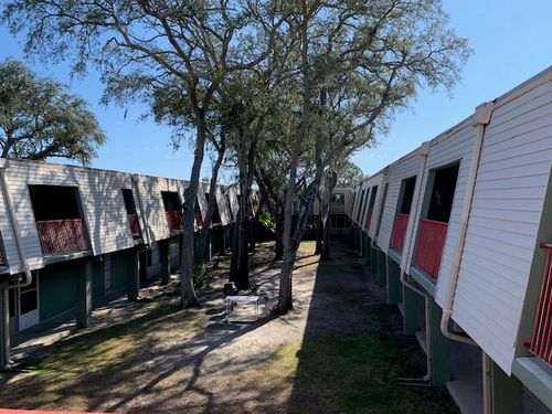 b220-210 Pelham Rd, Fort Walton Beach, FL, 32547-3688 | Card Image