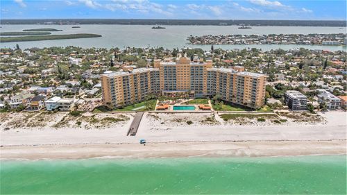 c710-880 Mandalay Avenue, Clearwater Beach, FL, 33767 | Card Image