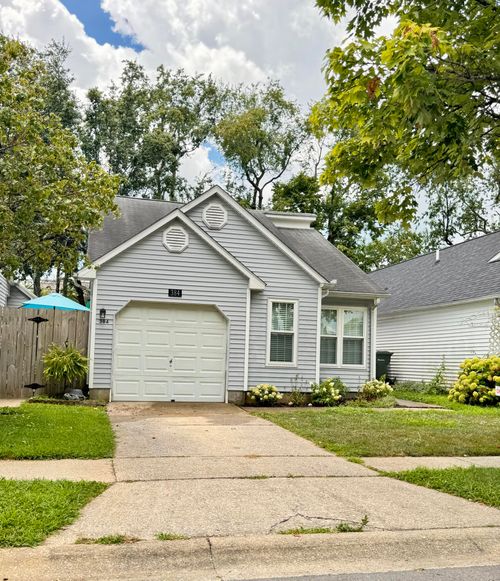 384 Bradford Colony Dr, Lexington, KY, 40515-5209 | Card Image
