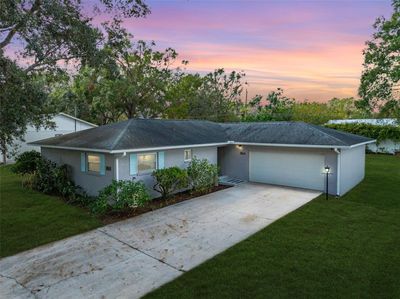 6504 Chippendale Road, House other with 3 bedrooms, 2 bathrooms and null parking in Lakeland FL | Image 2