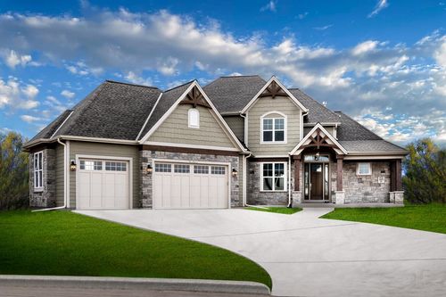 W214N6672 Fairview Drive, Menomonee Falls, WI, 53051 | Card Image