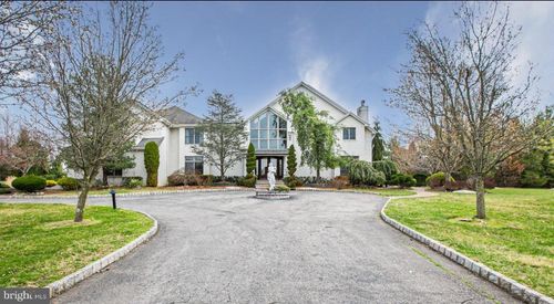 17 Dey Farm Rd, Princeton Junction, NJ, 08550-2808 | Card Image