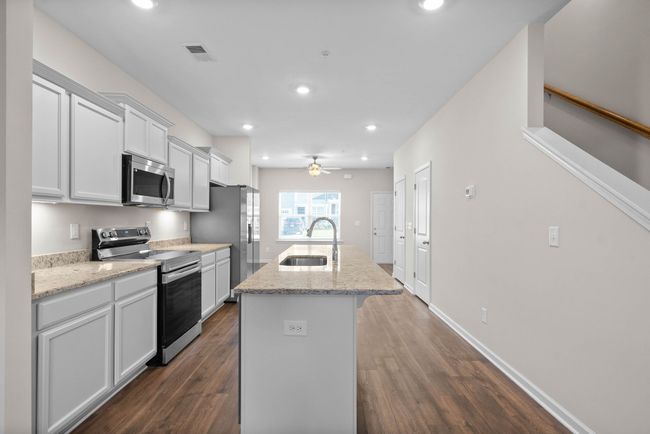 175 Addi St, Townhouse with 2 bedrooms, 3 bathrooms and null parking in Pleasant View TN | Image 8