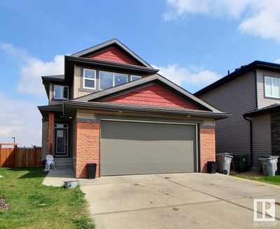 10625 96 St, House other with 4 bedrooms, 3 bathrooms and null parking in Morinville AB | Image 1