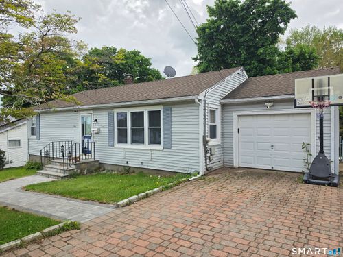 64 Wislock St, Waterbury, CT, 06705-3549 | Card Image